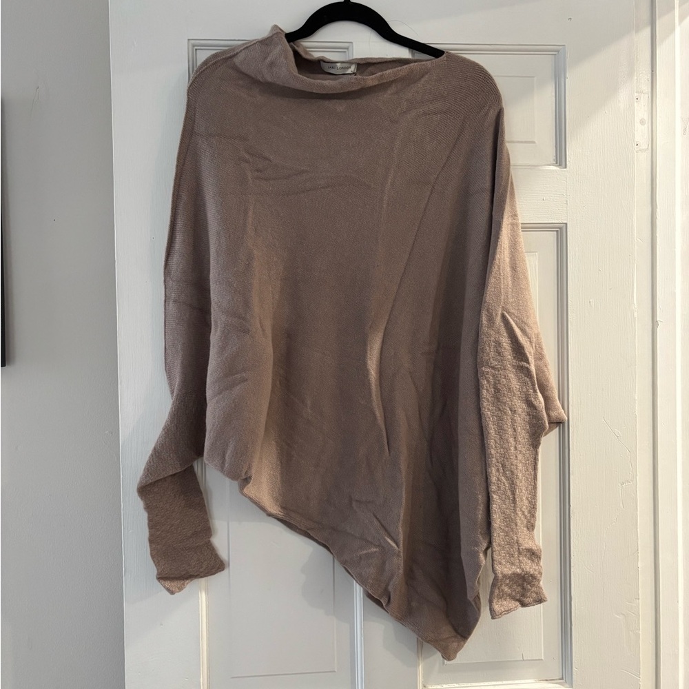 Off-the-Shoulder Jaki London Asymm sweater. One size. NWT